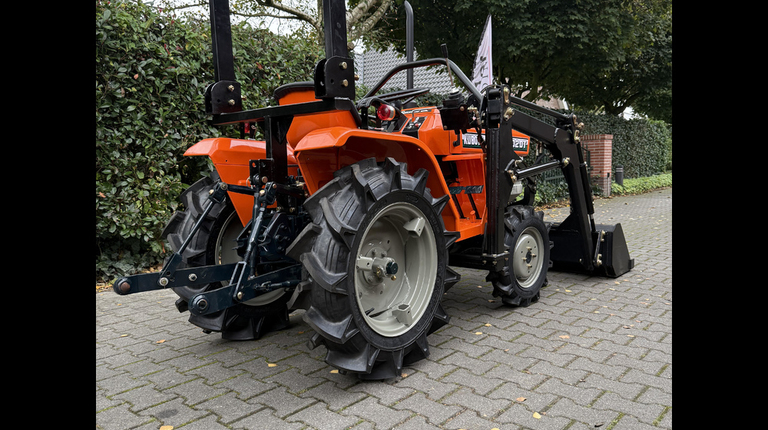 Winteraanbieding Kubota B1502DT met voorlader al vanaf €125 per maand.